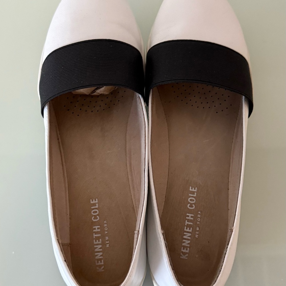 Kenneth Cole Black and White Flats Minimalist Design